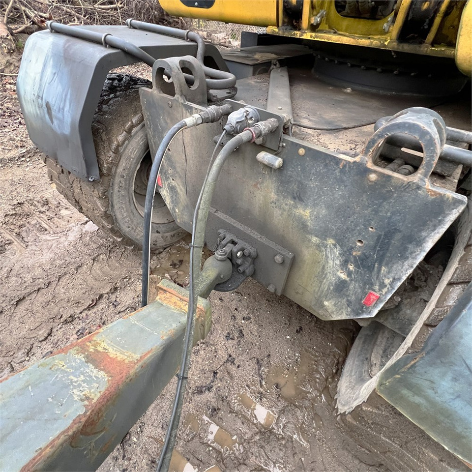 Wheel excavator Komatsu PW148-10: picture 29