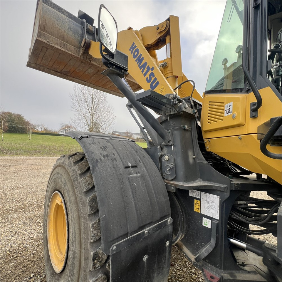 Komatsu WA480-8 leasing Komatsu WA480-8: picture 30 Komatsu WA480-8 leasing Komatsu WA480-8: picture 30