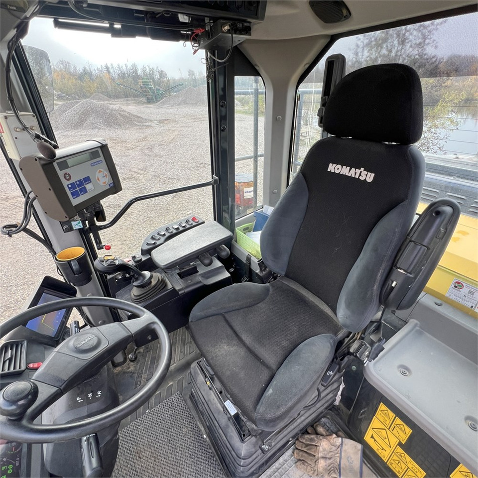 Komatsu WA480-8 leasing Komatsu WA480-8: picture 20 Komatsu WA480-8 leasing Komatsu WA480-8: picture 20