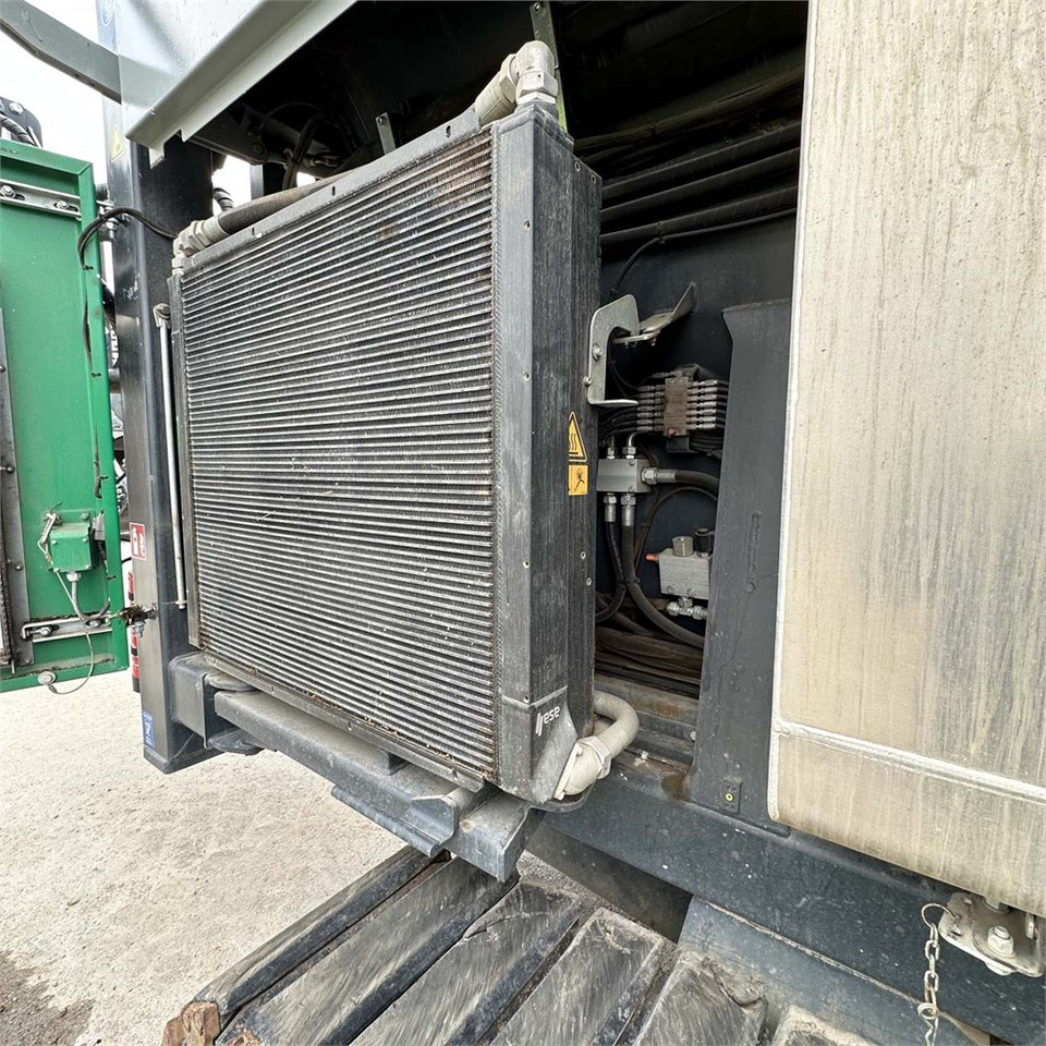 Industrial waste shredder Komptech Terminator 5000 S: picture 21