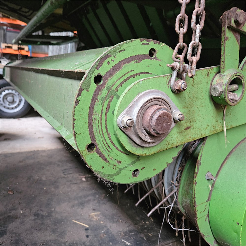 Hay and forage equipment Krone Big Pack 12130: picture 21