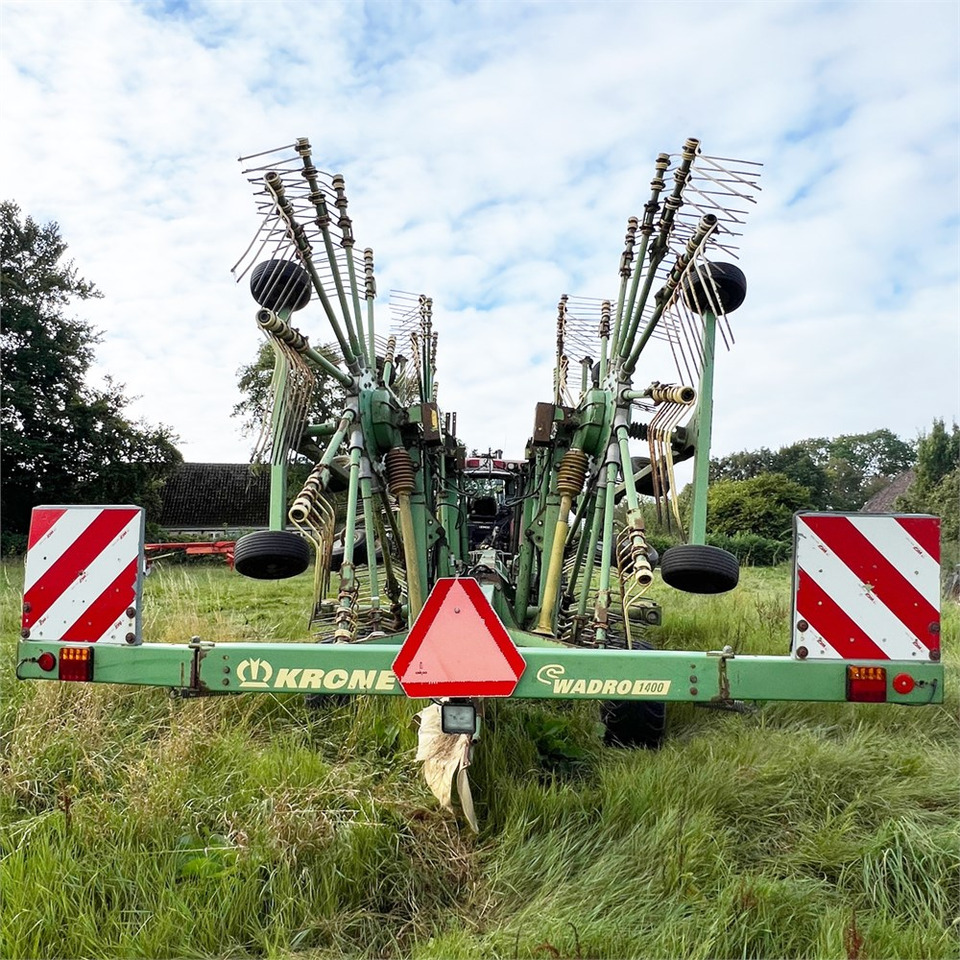 Krone Swadro 1400 - Hay and forage equipment: picture 3 Krone Swadro 1400 - Hay and forage equipment: picture 3