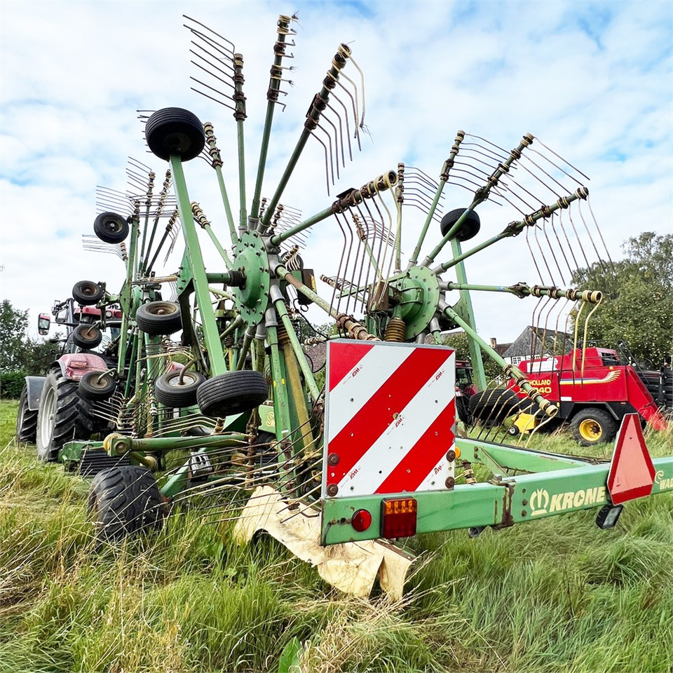 Krone Swadro 1400 - Hay and forage equipment: picture 2 Krone Swadro 1400 - Hay and forage equipment: picture 2