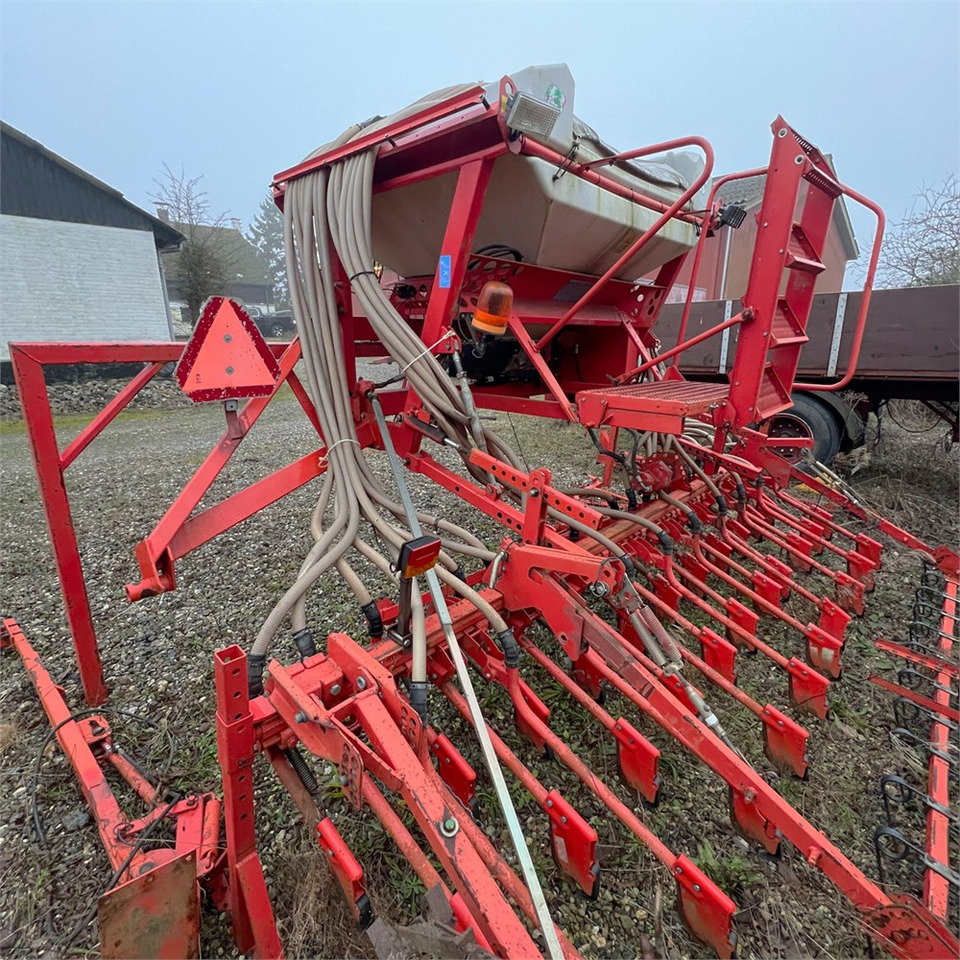 Sowing equipment Kuhn Venta Ti: picture 7