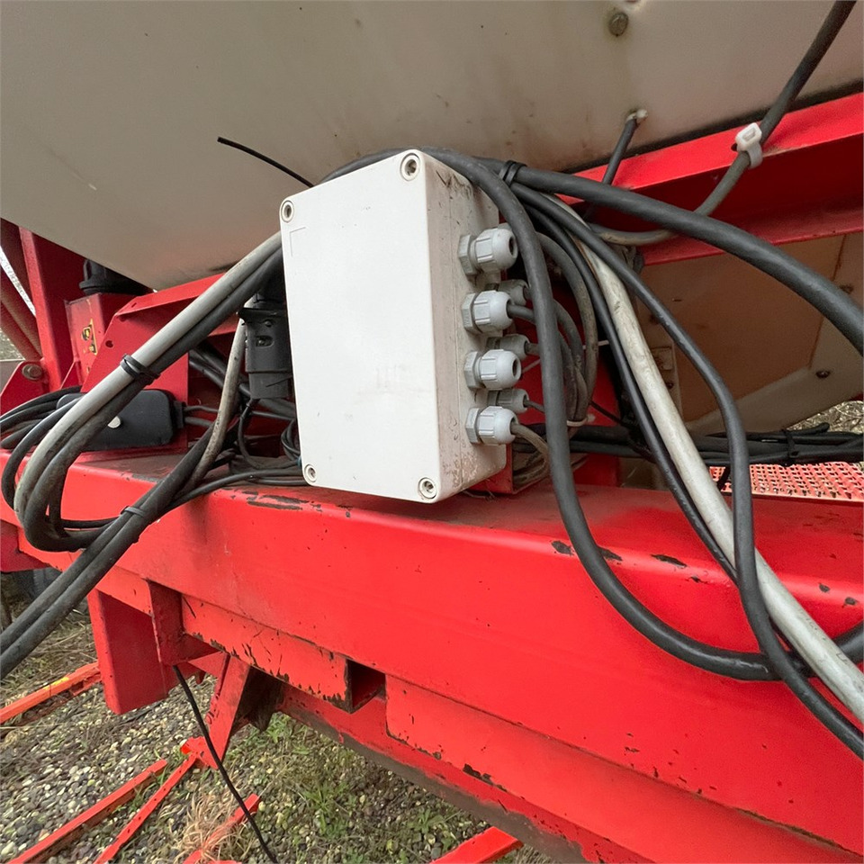 Sowing equipment Kuhn Venta Ti: picture 6