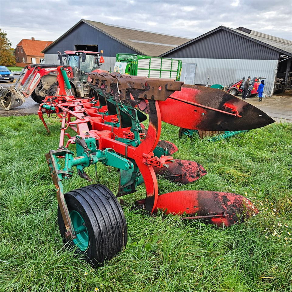 Kverneland EG - Plow: picture 4 Kverneland EG - Plow: picture 4