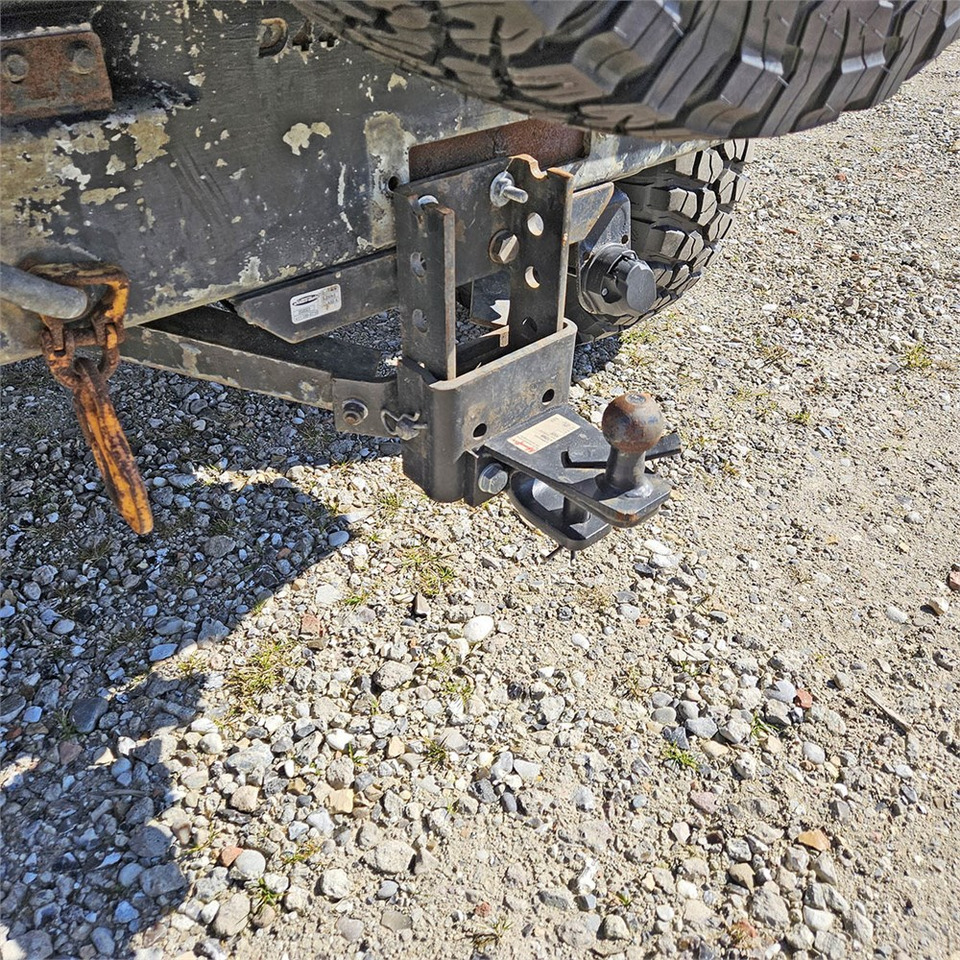 SUV Land Rover Defender 90: picture 29 SUV Land Rover Defender 90: picture 29