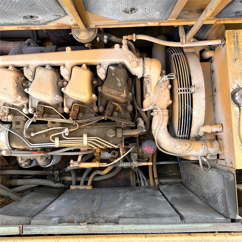 Liebherr A 902 leasing Liebherr A 902: picture 31