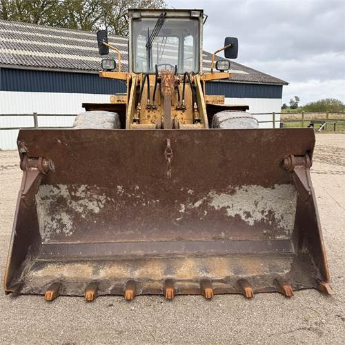 Wheel loader Liebherr L541: picture 10