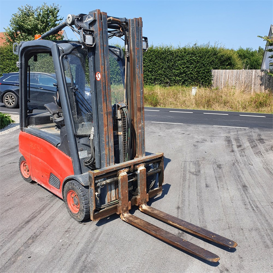 Linde H16 P-01 leasing Linde H16 P-01: picture 24