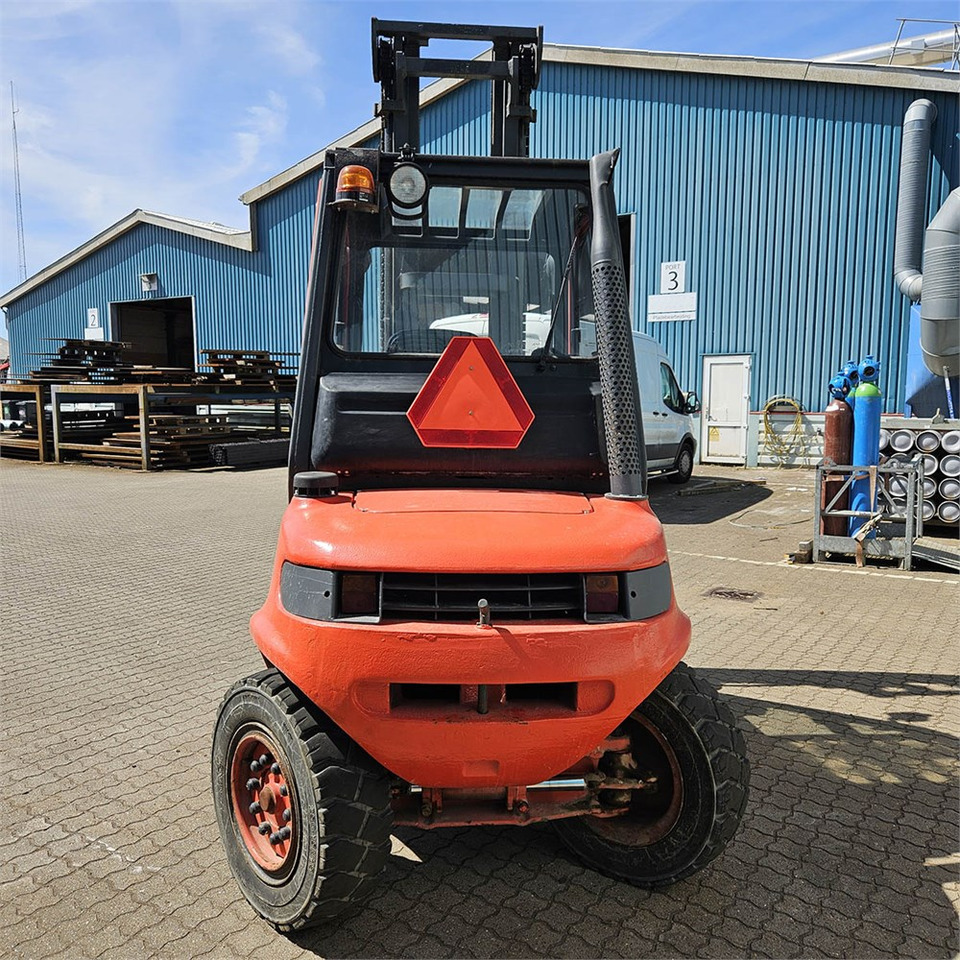 Linde H40D-04 - Forklift: picture 4 Linde H40D-04 - Forklift: picture 4