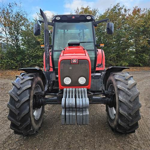 Massey Ferguson 5465 - Farm tractor: picture 4 Massey Ferguson 5465 - Farm tractor: picture 4