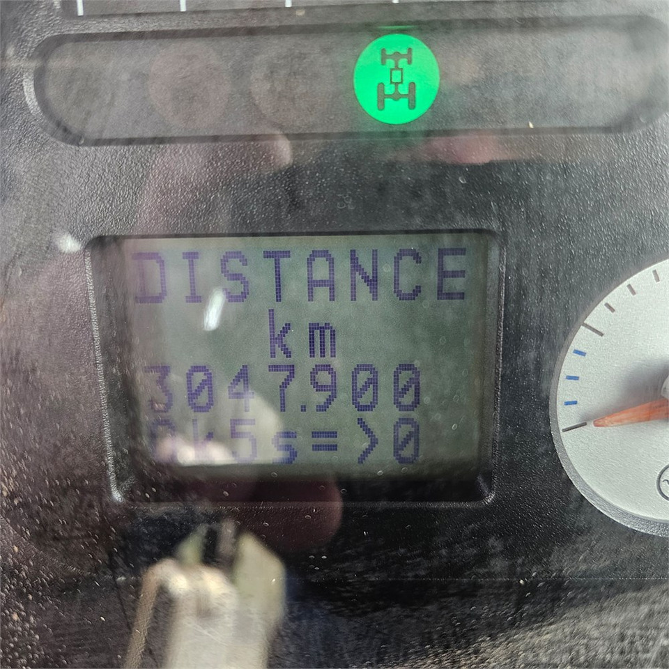 Farm tractor Massey Ferguson 6480 Dyna-6: picture 18