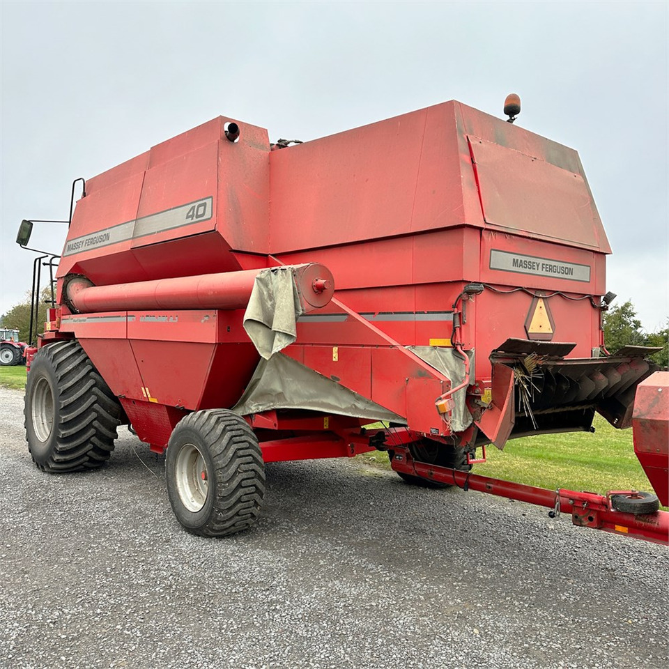 Massey Ferguson MF40 - Harvester: picture 4 Massey Ferguson MF40 - Harvester: picture 4