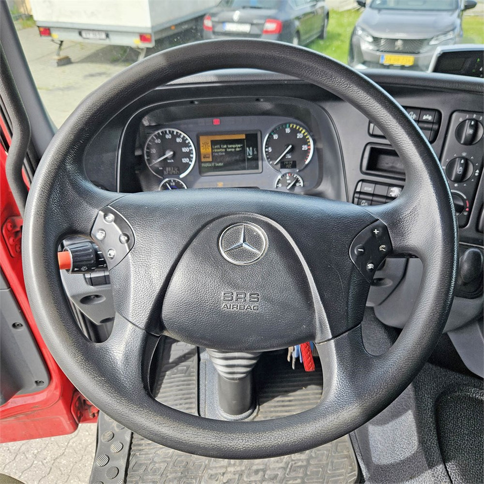 Box truck Mercedes Actros 2541: picture 21