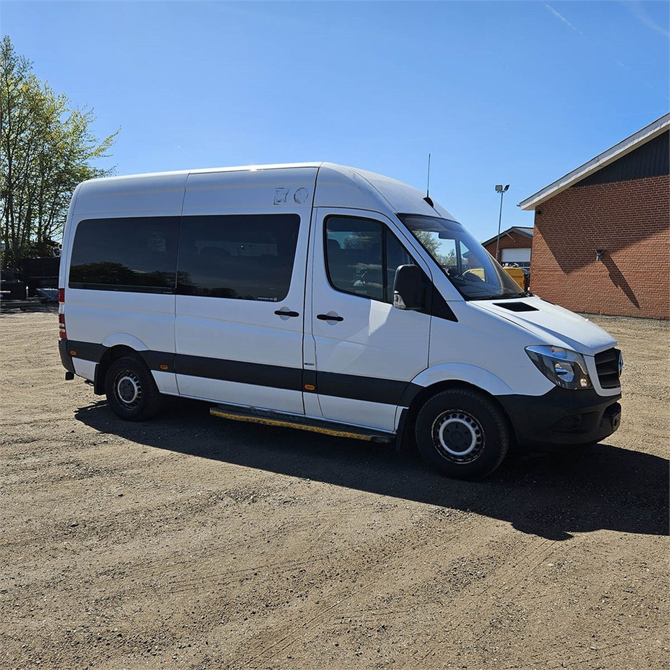 Passenger van Mercedes Sprinter 316 CDI: picture 9