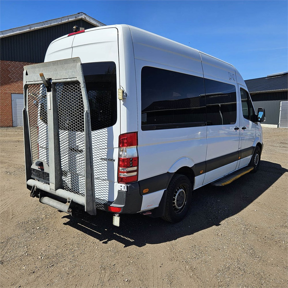 Passenger van Mercedes Sprinter 316 CDI: picture 6