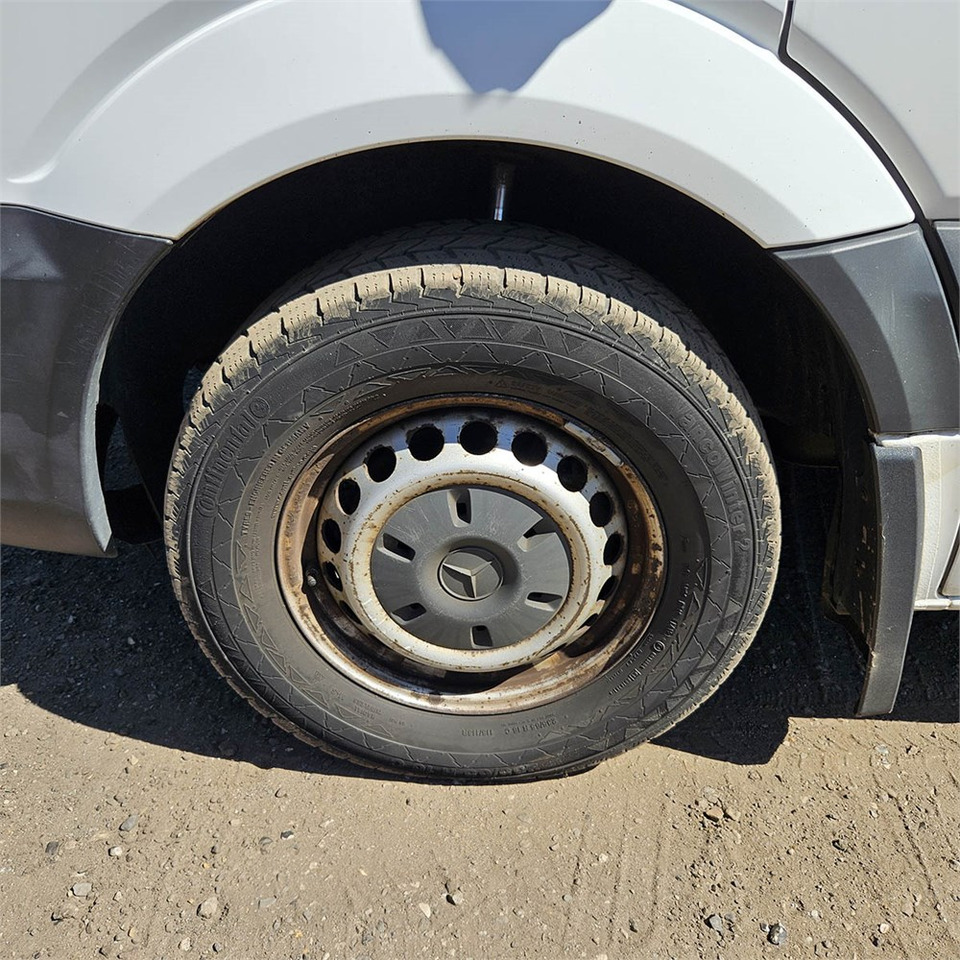 Passenger van Mercedes Sprinter 316 CDI: picture 40