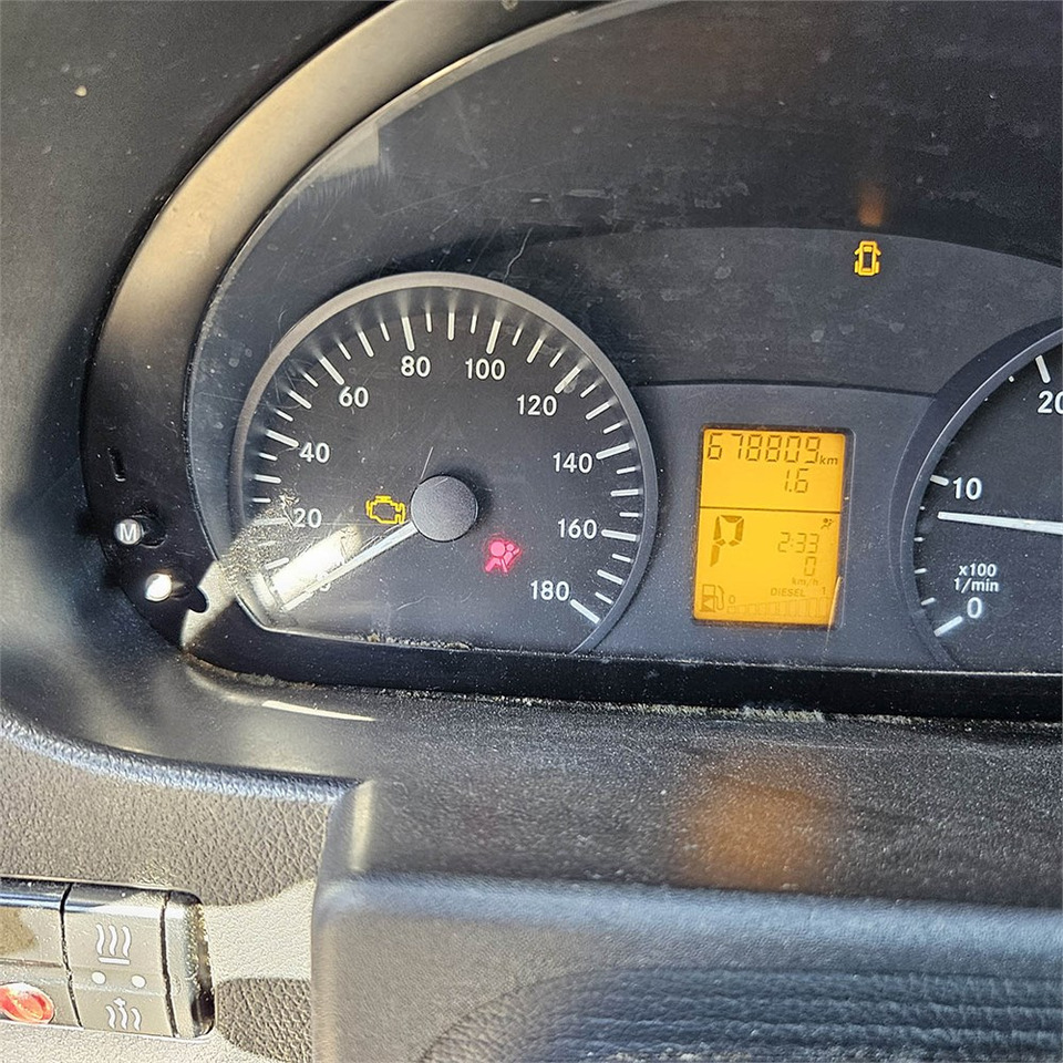 Passenger van Mercedes Sprinter 316 CDI: picture 18