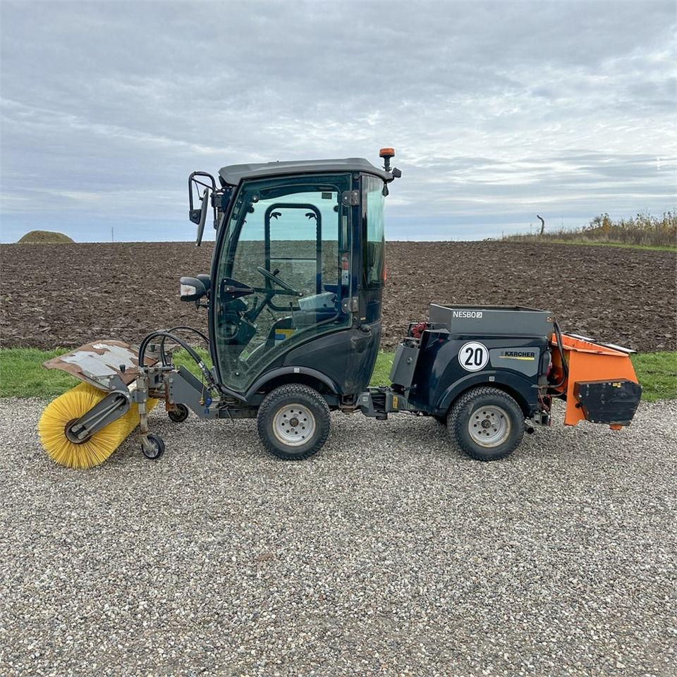 Kärcher MIC 34C Professioal - Municipal/ Special vehicle: picture 4 Kärcher MIC 34C Professioal - Municipal/ Special vehicle: picture 4