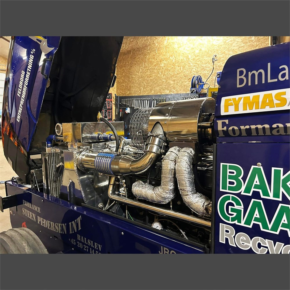 New Holland Feldborg El Diablo - Farm tractor: picture 3 New Holland Feldborg El Diablo - Farm tractor: picture 3