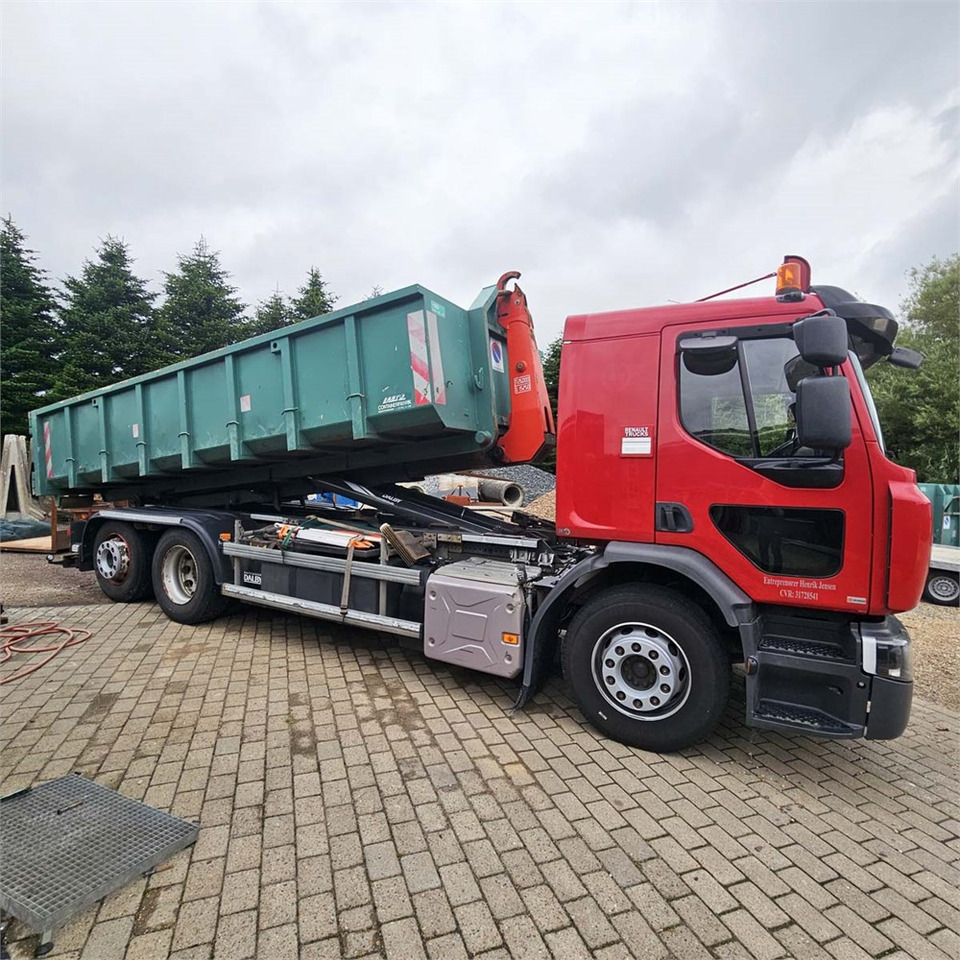 Renault D 26 Wide - Hook lift truck: picture 1 Renault D 26 Wide - Hook lift truck: picture 1