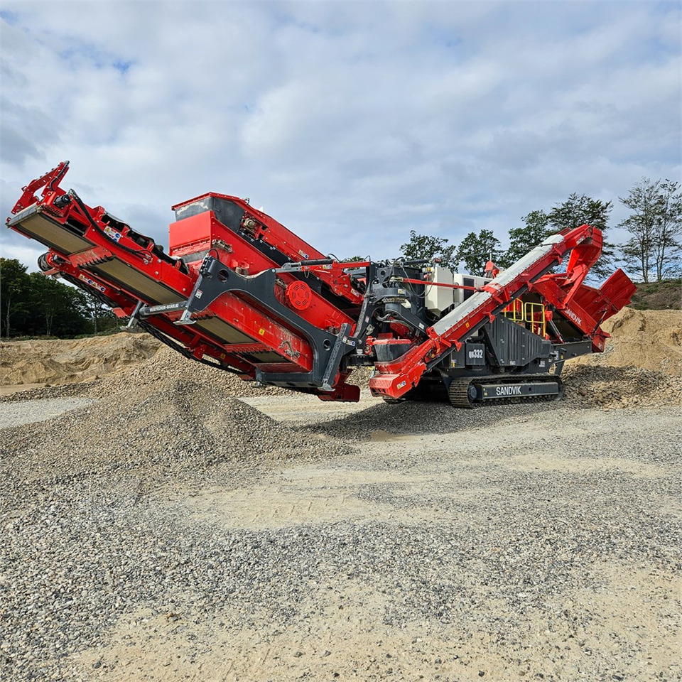 Sandvik QH332 - Cone crusher: picture 1 Sandvik QH332 - Cone crusher: picture 1