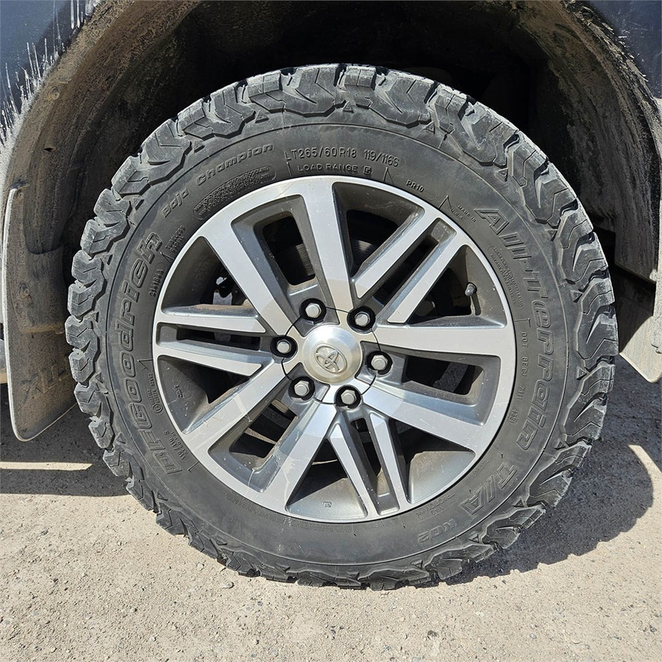Toyota Hillux leasing Toyota Hillux: picture 35