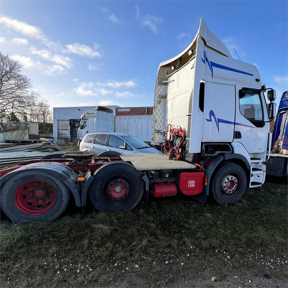 Renault 440 DXI Gigant - Tractor unit: picture 2 Renault 440 DXI Gigant - Tractor unit: picture 2