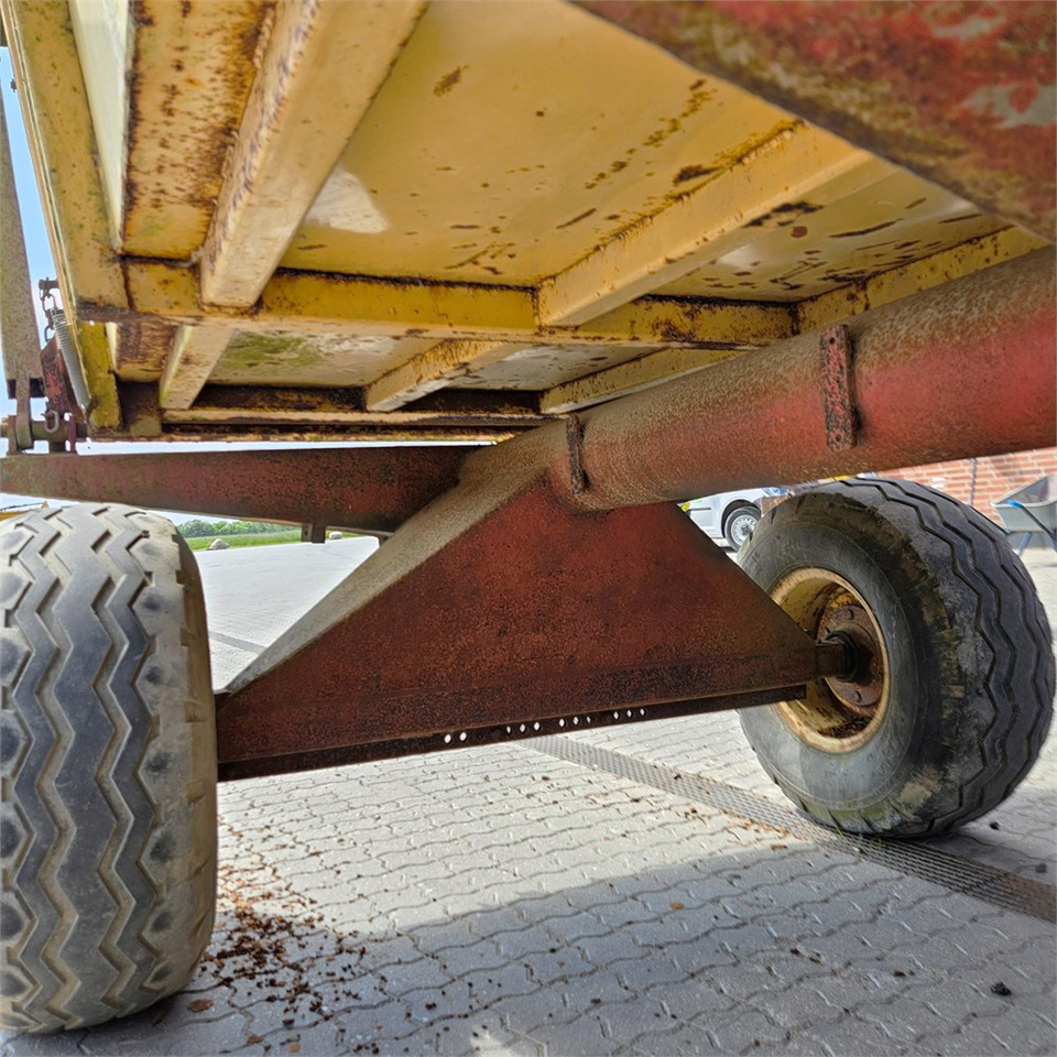 Farm tipping trailer/ Dumper Vicon TV8000: picture 20