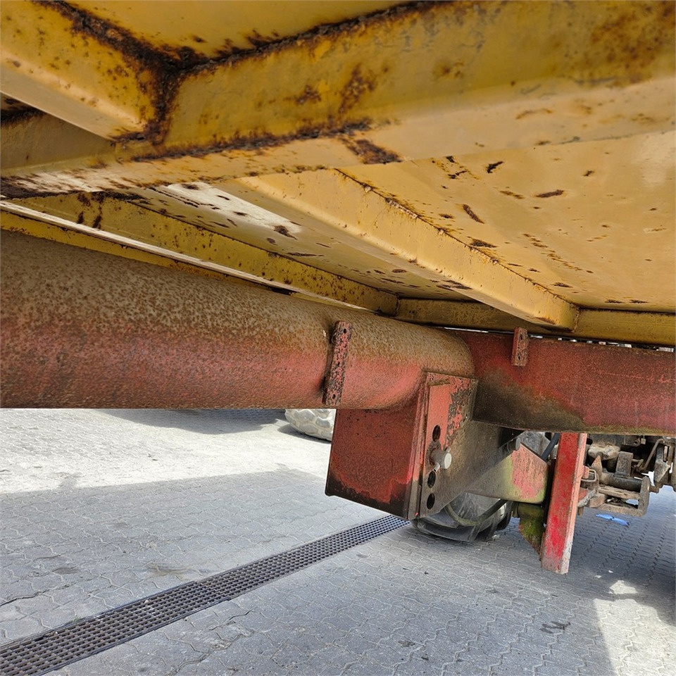 Farm tipping trailer/ Dumper Vicon TV8000: picture 19