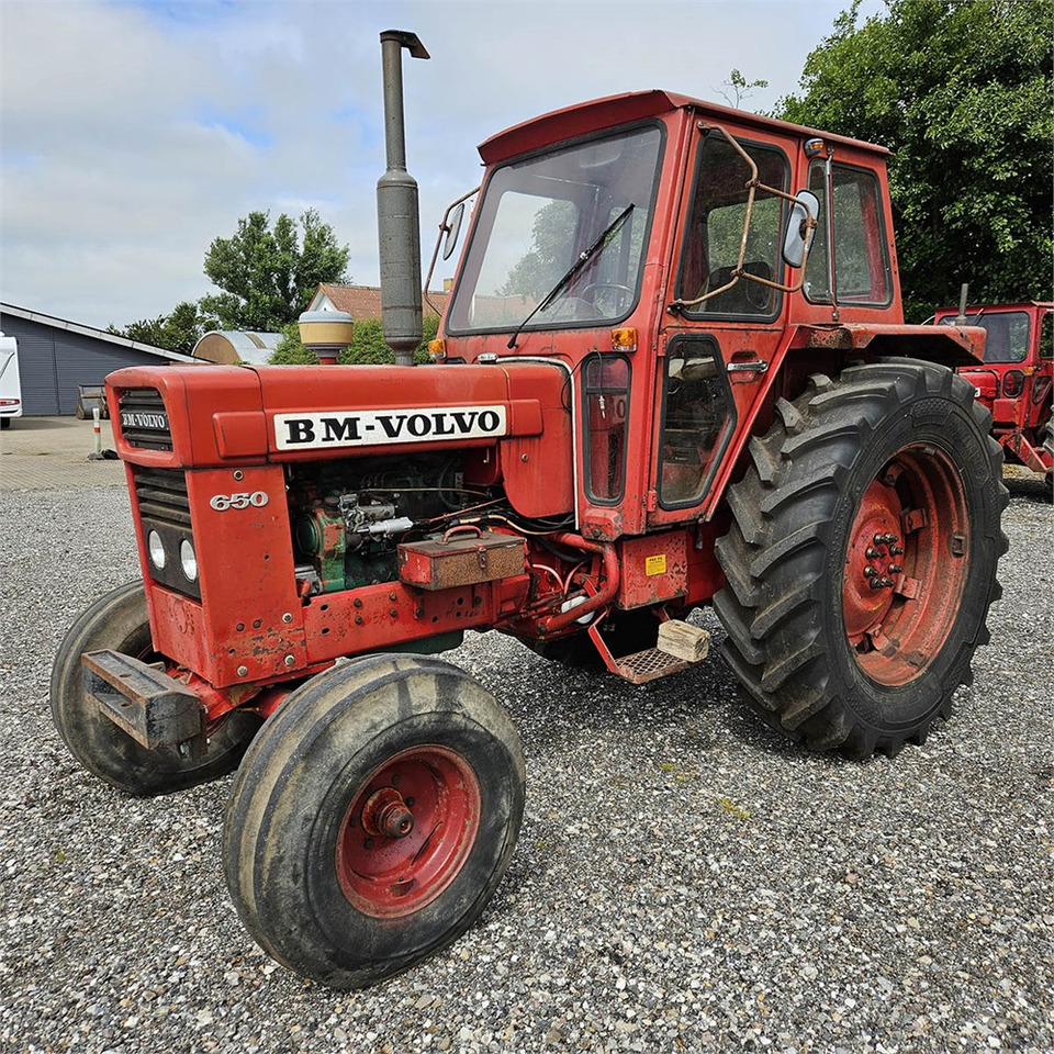 Volvo 650 - Farm tractor: picture 1 Volvo 650 - Farm tractor: picture 1