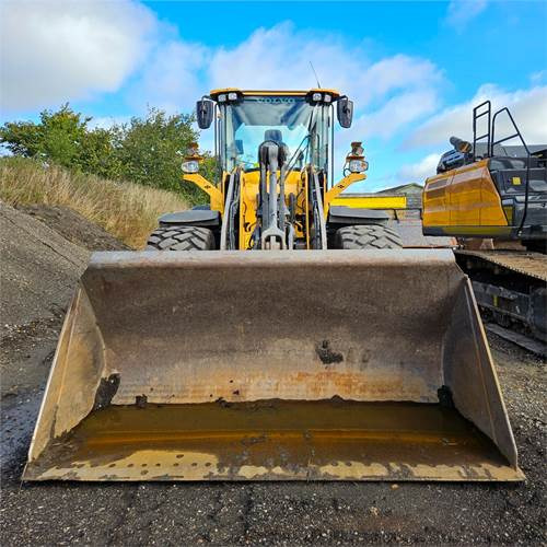 Volvo L90 H leasing Volvo L90 H: picture 11 Volvo L90 H leasing Volvo L90 H: picture 11