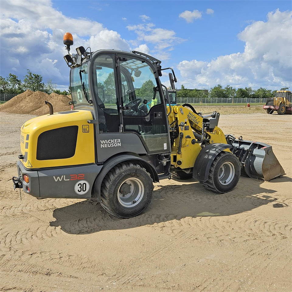 Wacker Neuson WL 32/RL30 - Wheel loader: picture 5 Wacker Neuson WL 32/RL30 - Wheel loader: picture 5