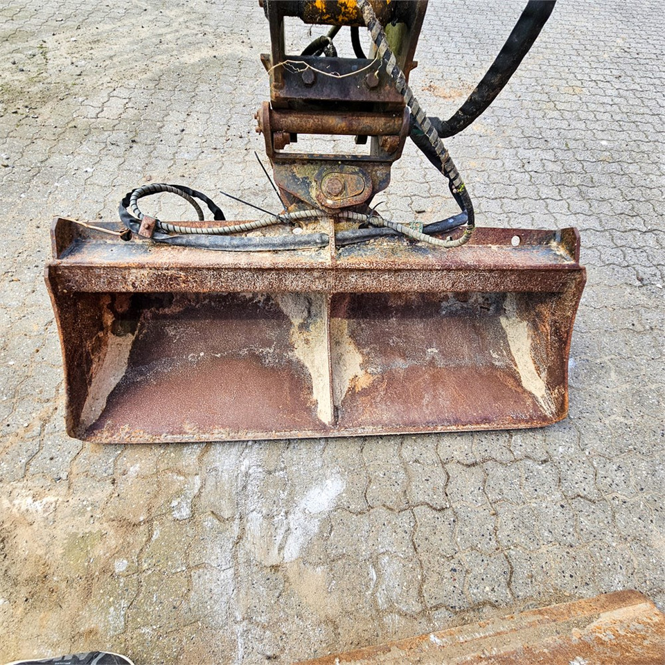Mini excavator Yanmar VIO57-U: picture 27