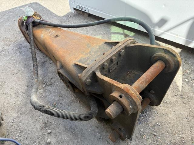 CATERPILLAR POUR PELLE 15-20 TONNES - Hydraulic hammer: picture 4 CATERPILLAR POUR PELLE 15-20 TONNES - Hydraulic hammer: picture 4