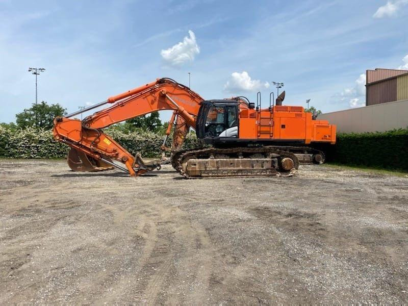 Hitachi ZX 690 - Crawler excavator: picture 1 Hitachi ZX 690 - Crawler excavator: picture 1
