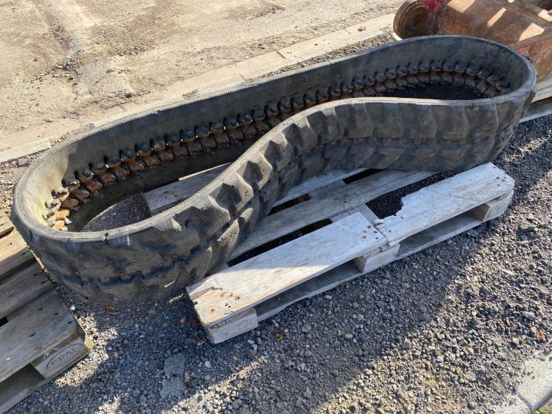 INCONNU CHENILLE POUR MINIPELLE 2,5 T - Track for Mini excavator: picture 2 INCONNU CHENILLE POUR MINIPELLE 2,5 T - Track for Mini excavator: picture 2
