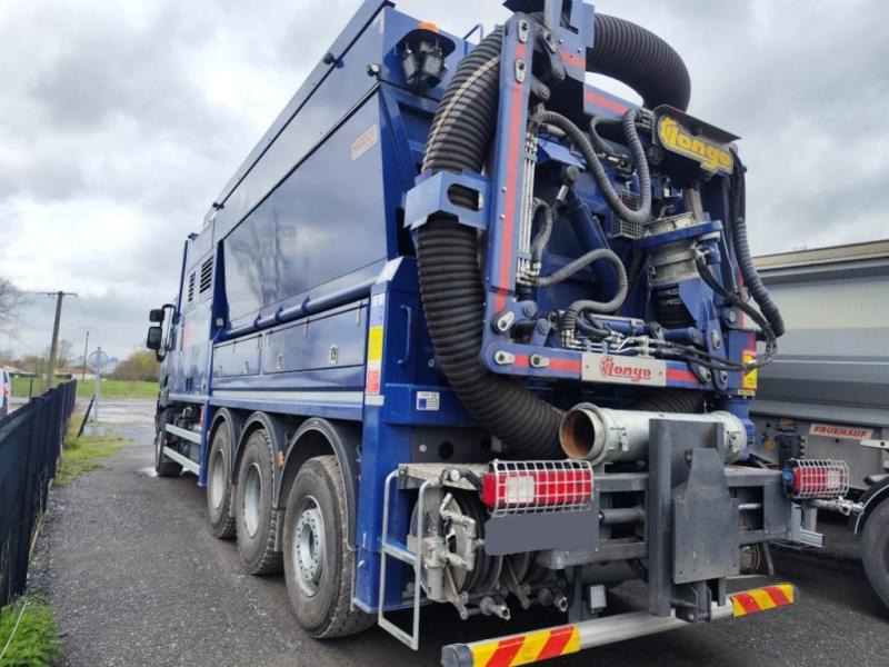 Renault ASPIRATRICE EXCAVATRICE C 480 - Vacuum truck: picture 2 Renault ASPIRATRICE EXCAVATRICE C 480 - Vacuum truck: picture 2
