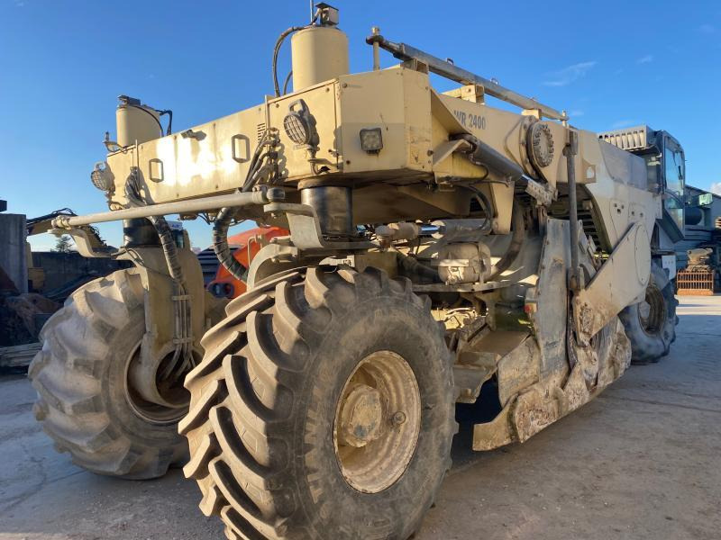 WIRTGEN WR 2400 - Soil stabilizer: picture 2 WIRTGEN WR 2400 - Soil stabilizer: picture 2