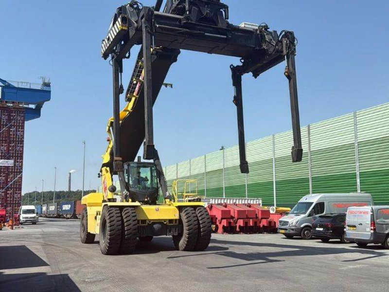 Hyster RS4633IH - Reach stacker: picture 3 Hyster RS4633IH - Reach stacker: picture 3
