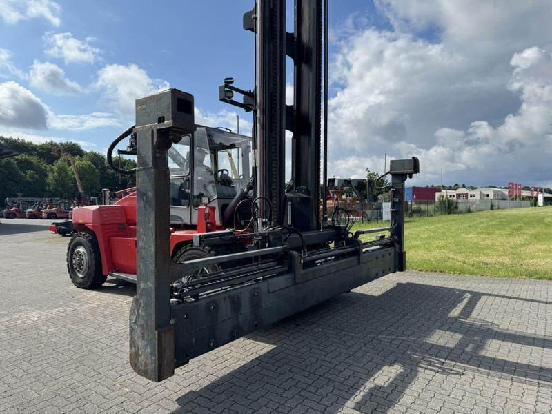 Kalmar DCE70-35E4 - Container handler: picture 3 Kalmar DCE70-35E4 - Container handler: picture 3