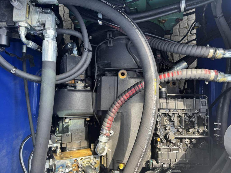 Reach stacker Kalmar DRG420-60S5: picture 8 Reach stacker Kalmar DRG420-60S5: picture 8