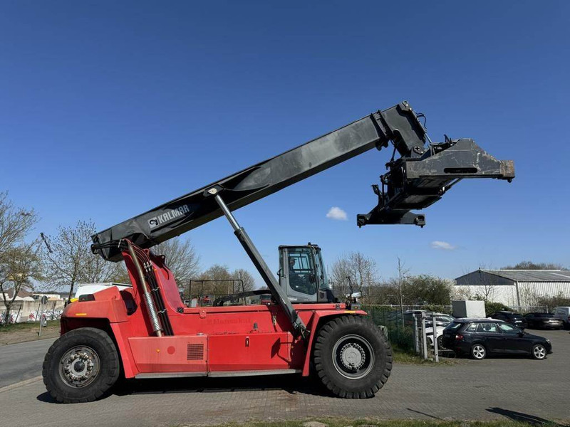 Kalmar DRG450-65S5X - Reach stacker: picture 2 Kalmar DRG450-65S5X - Reach stacker: picture 2
