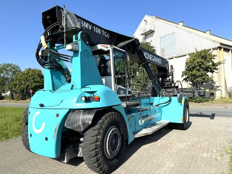 SMV SC108TC6 - Reach stacker: picture 4 SMV SC108TC6 - Reach stacker: picture 4