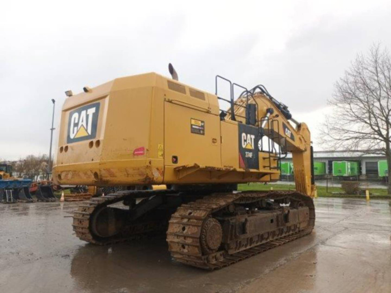 CAT 374F - Crawler excavator: picture 3 CAT 374F - Crawler excavator: picture 3