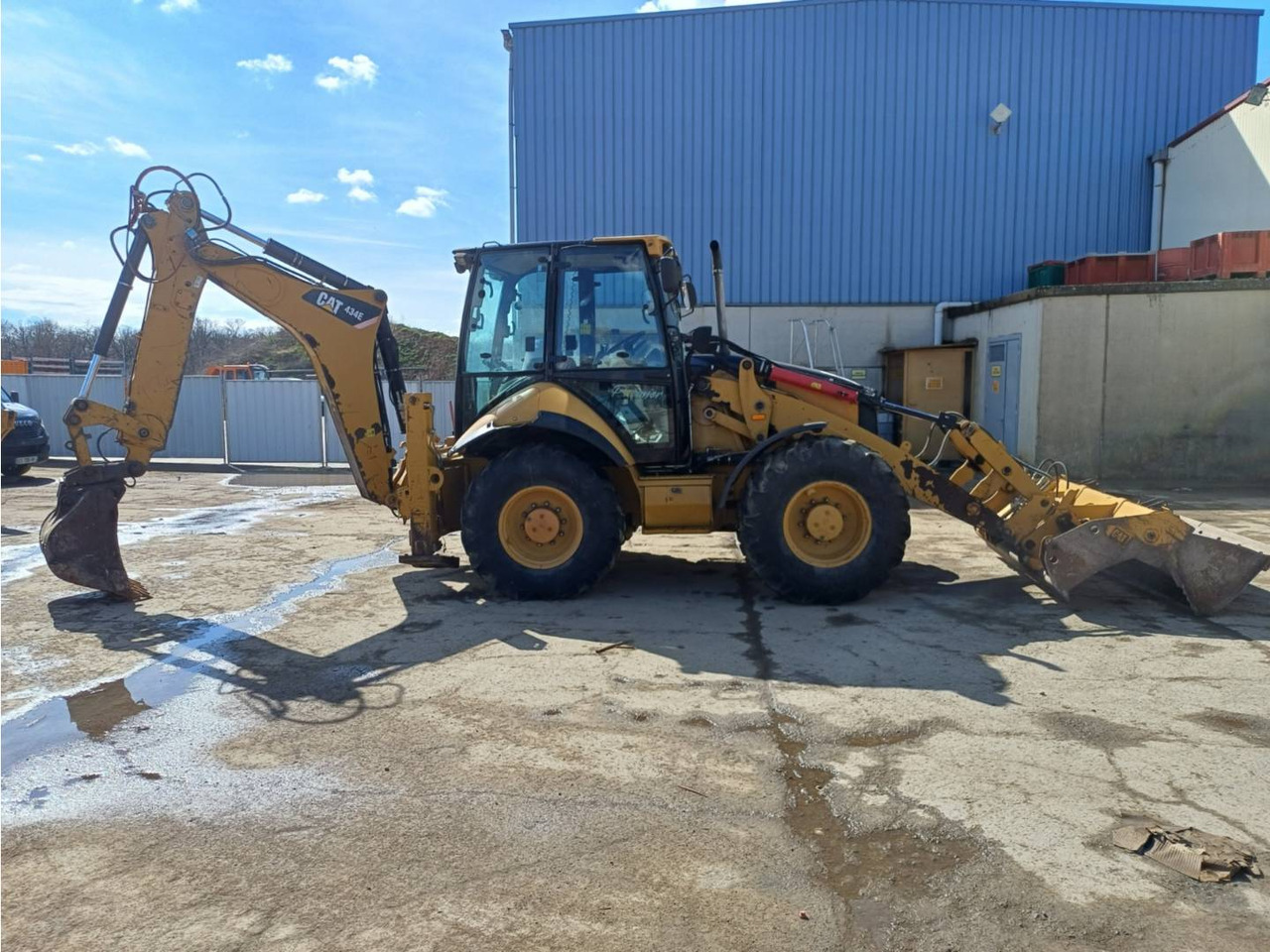 Backhoe loader CAT 434E: picture 9