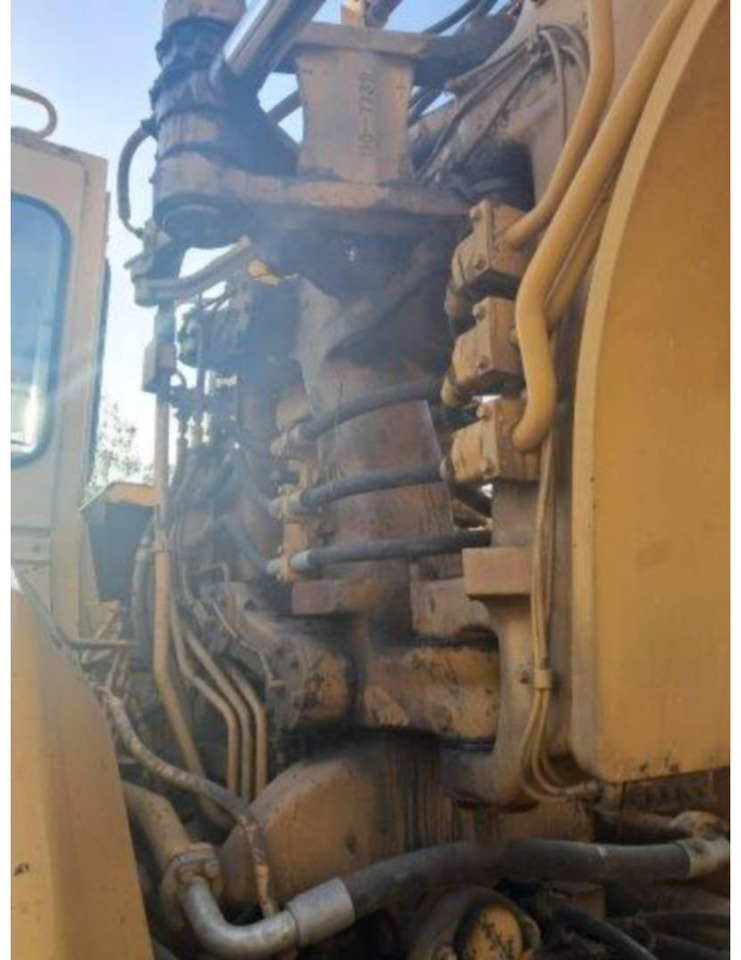 Scraper CAT 621F: picture 11