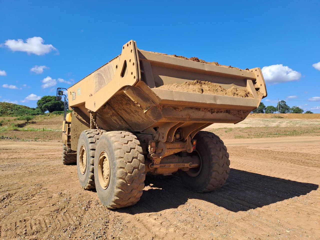 CAT 730 - Articulated dumper: picture 4 CAT 730 - Articulated dumper: picture 4