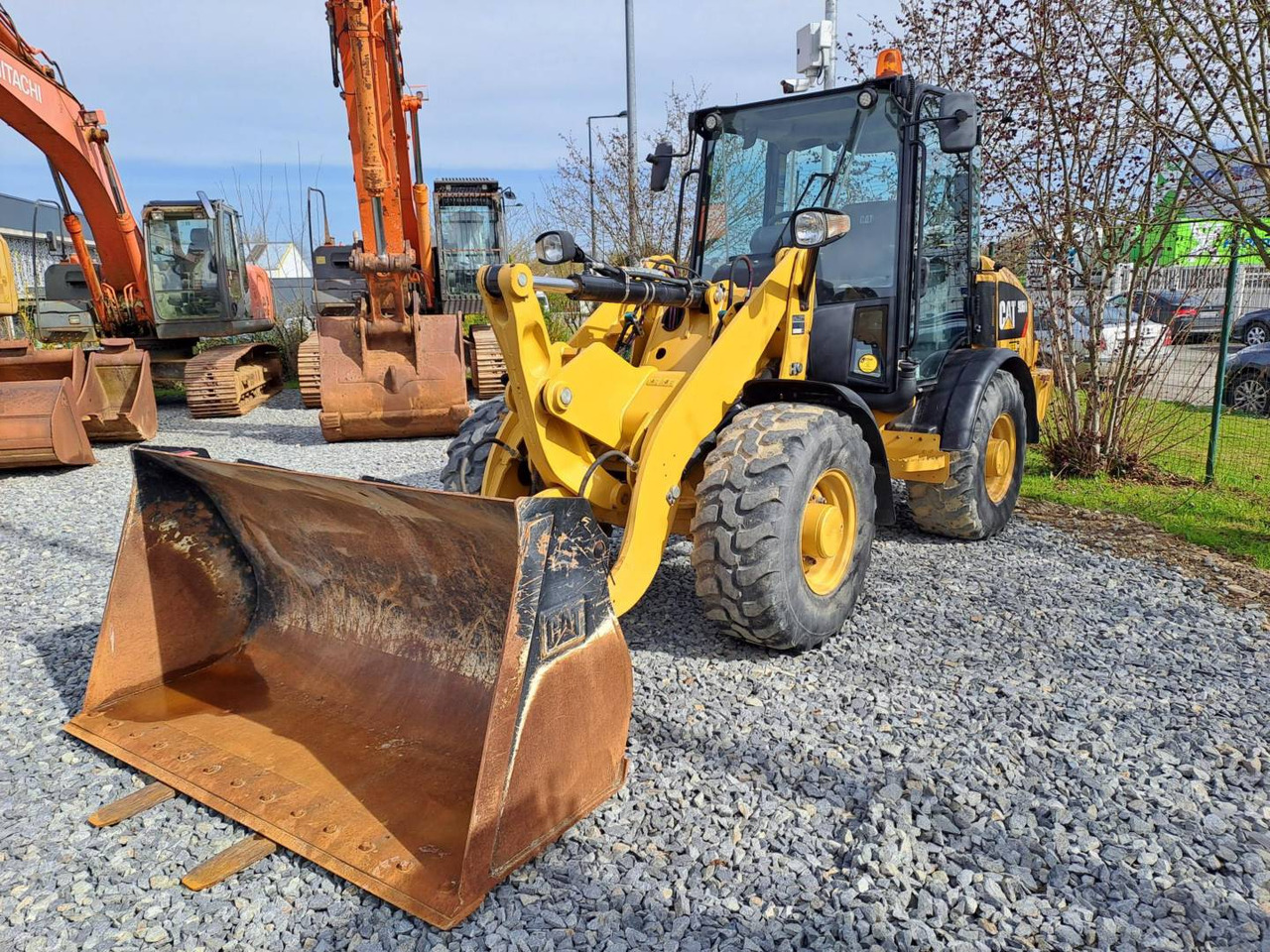 CAT 906M - Wheel loader: picture 2 CAT 906M - Wheel loader: picture 2